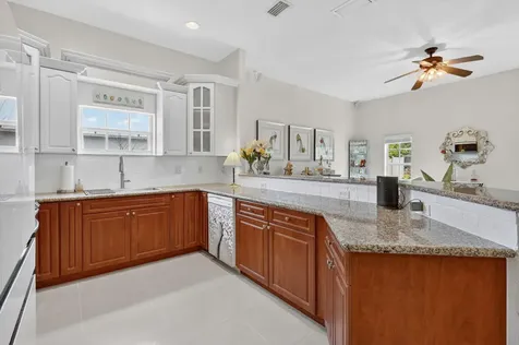 1711 SE Fairfield Street Port St Lucie FL 34983
