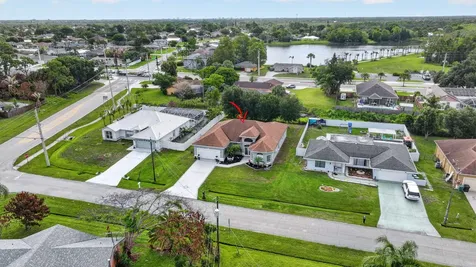 1711 SE Fairfield Street Port St Lucie FL 34983