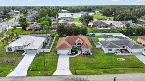 1711 SE Fairfield Street Port St Lucie FL 34983