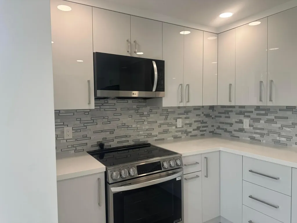 1732 Bridgewood Drive Boca Raton FL 33434