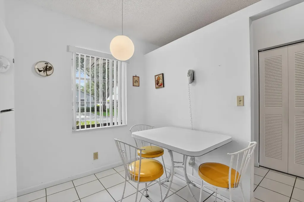 8891 Windtree Street Boca Raton FL 33496
