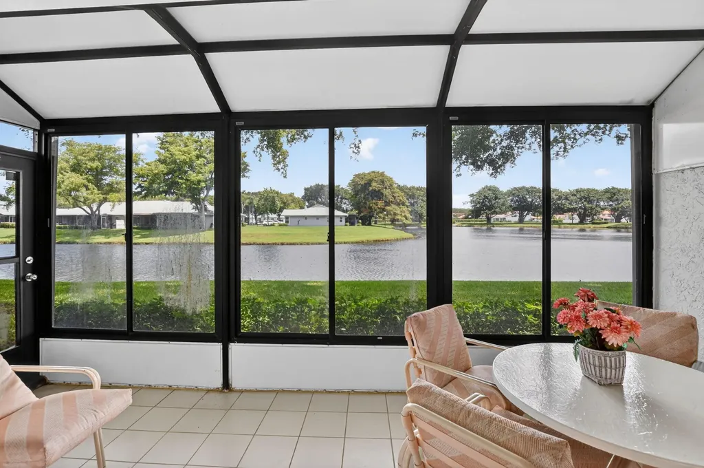 8891 Windtree Street Boca Raton FL 33496