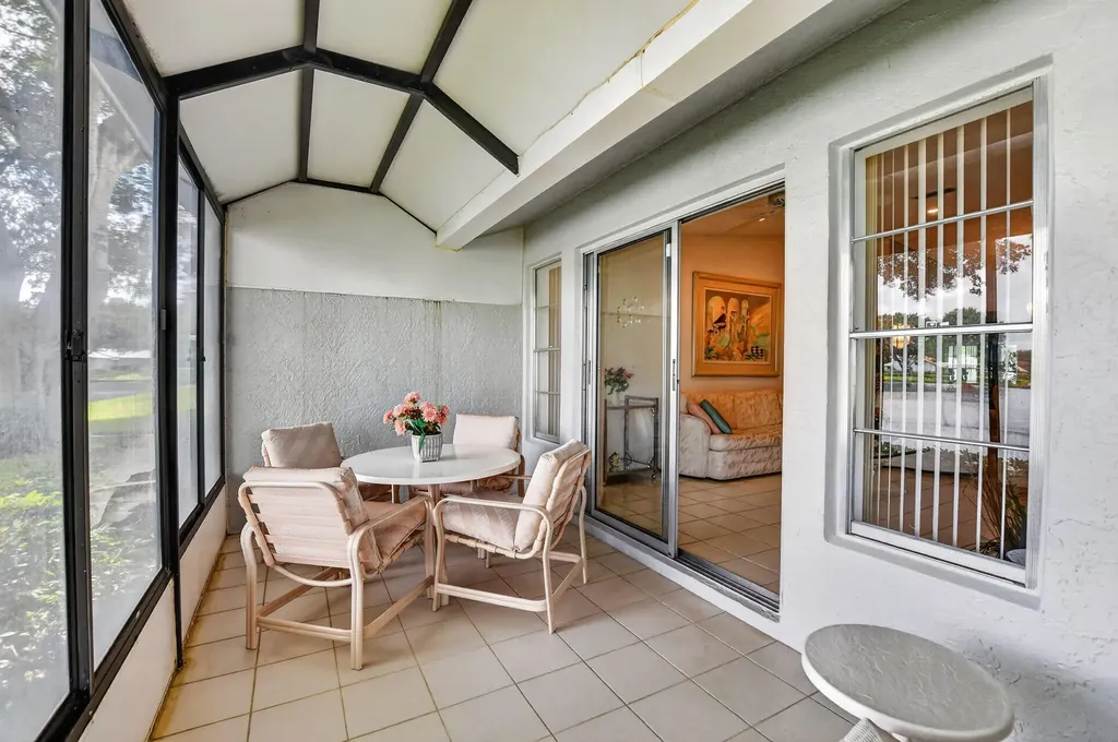 8891 Windtree Street Boca Raton FL 33496