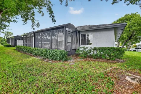 8891 Windtree Street Boca Raton FL 33496