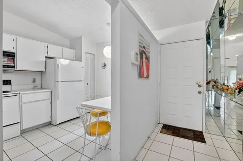 8891 Windtree Street Boca Raton FL 33496