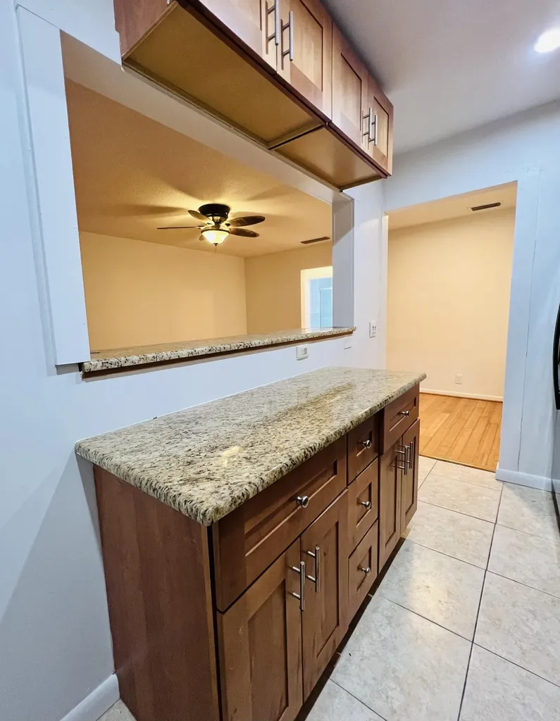 2404 NE 33rd Avenue Fort Lauderdale FL 33305
