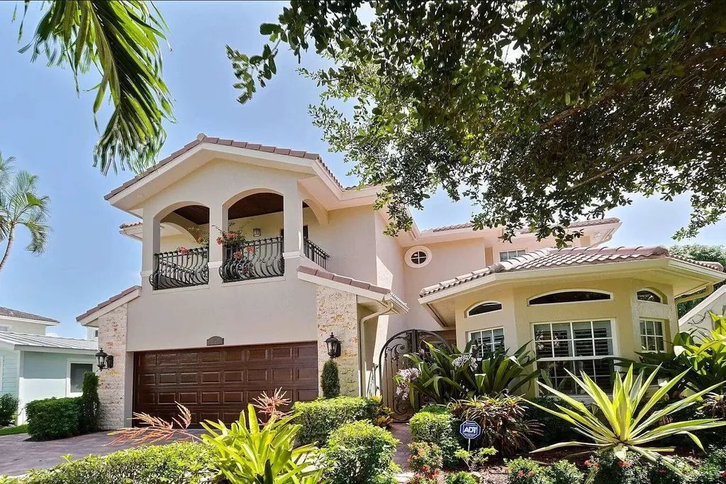 Fort Lauderdale FL, 512 NE 12th Avenue
