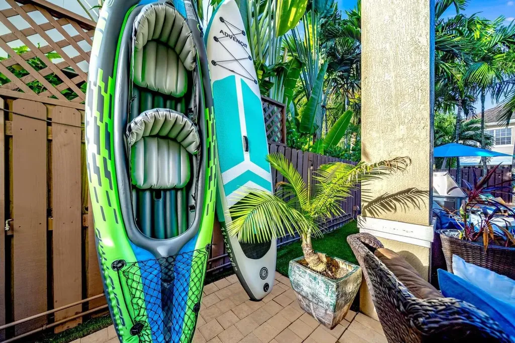 512 NE 12th Avenue Fort Lauderdale FL 33301