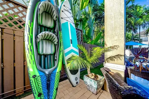 512 NE 12th Avenue Fort Lauderdale FL 33301