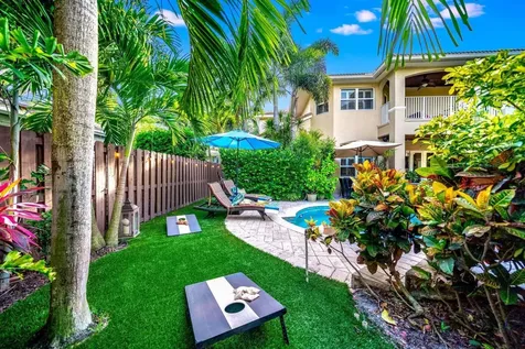 512 NE 12th Avenue Fort Lauderdale FL 33301