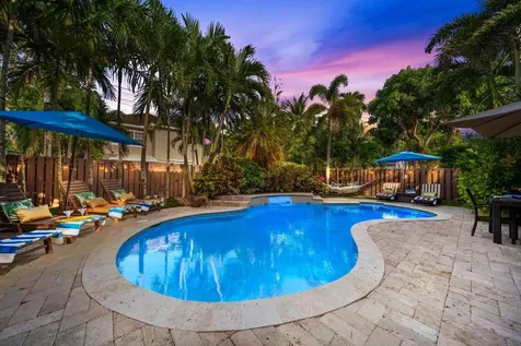512 NE 12th Avenue Fort Lauderdale FL 33301