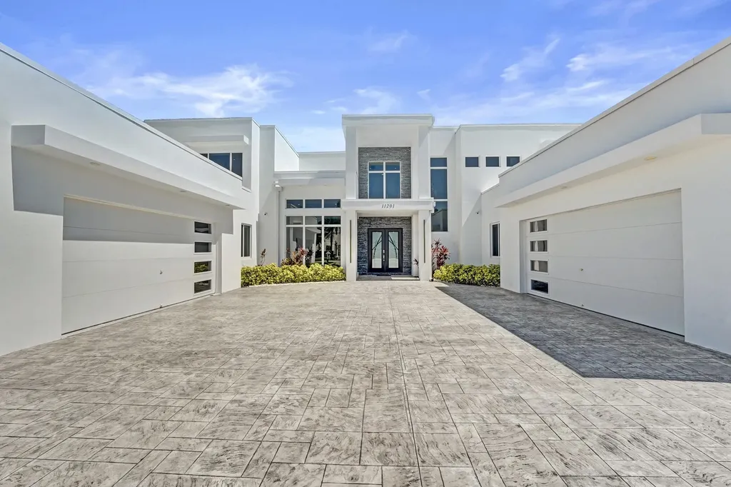 11201 SW 3rd Street Plantation FL 33325