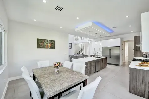 11201 SW 3rd Street Plantation FL 33325