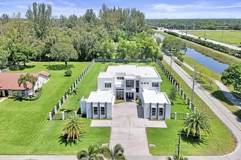 11201 SW 3rd Street Plantation FL 33325