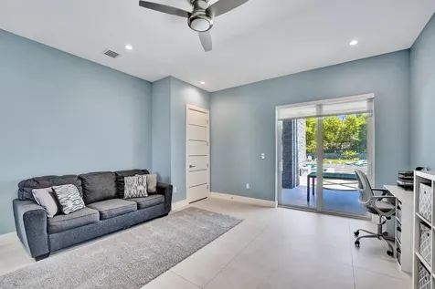 11201 SW 3rd Street Plantation FL 33325