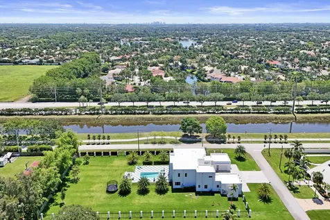 11201 SW 3rd Street Plantation FL 33325