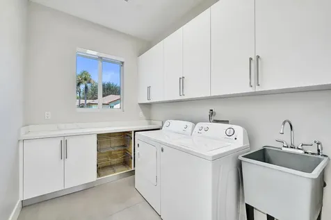 11201 SW 3rd Street Plantation FL 33325
