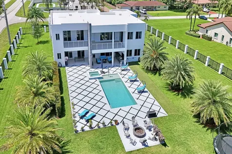 11201 SW 3rd Street Plantation FL 33325