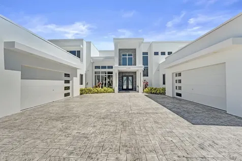 11201 SW 3rd Street Plantation FL 33325