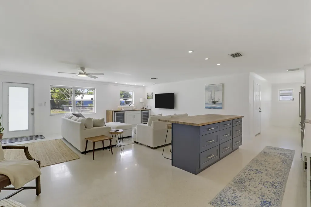 1518 Summer Avenue Jupiter FL 33469