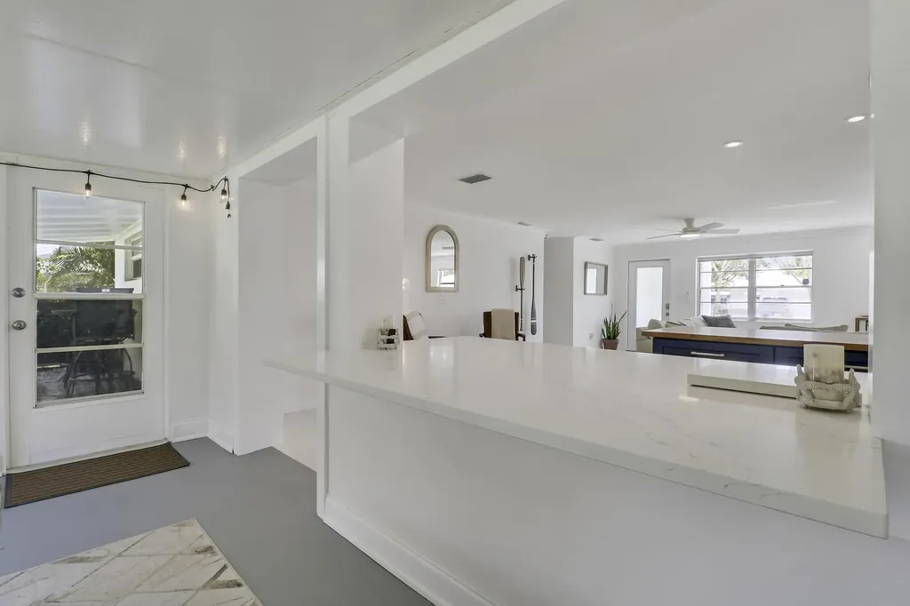 1518 Summer Avenue Jupiter FL 33469