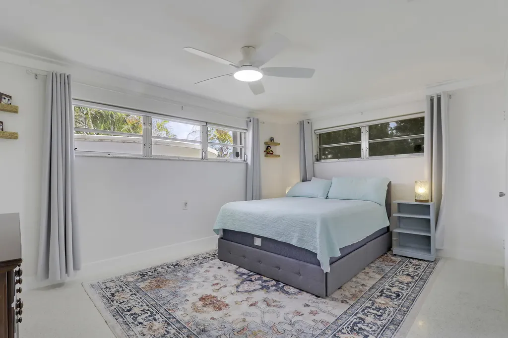 1518 Summer Avenue Jupiter FL 33469