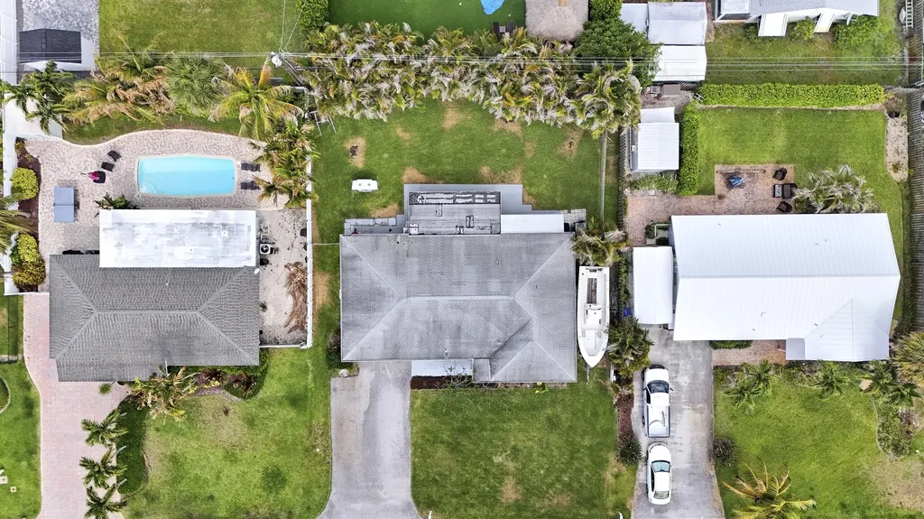 1518 Summer Avenue Jupiter FL 33469