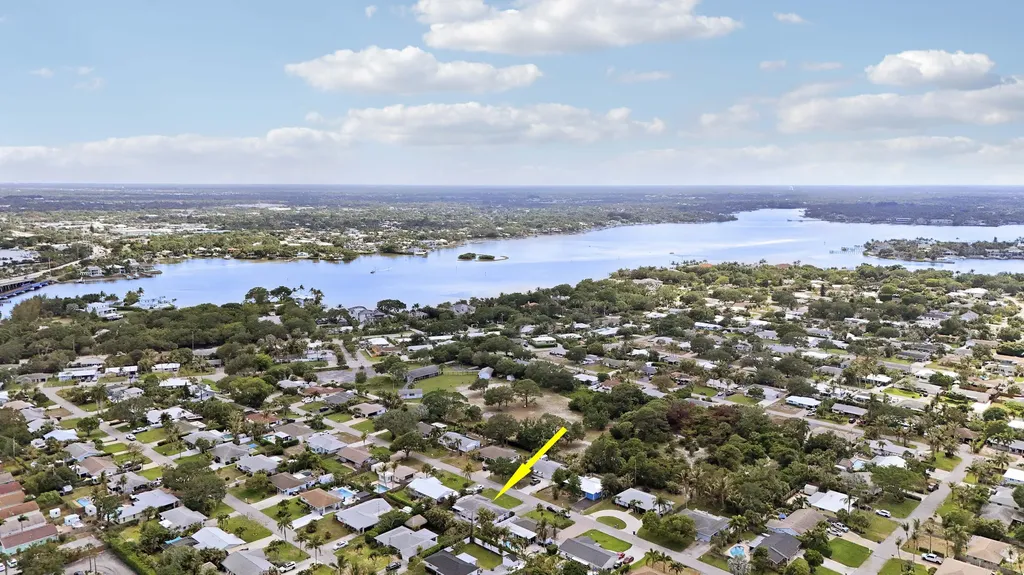 1518 Summer Avenue Jupiter FL 33469