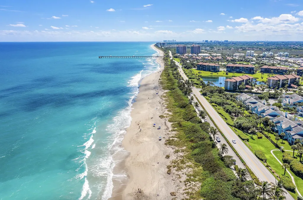 1518 Summer Avenue Jupiter FL 33469