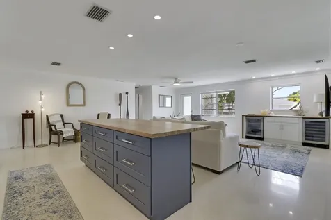 1518 Summer Avenue Jupiter FL 33469