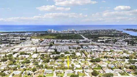 1518 Summer Avenue Jupiter FL 33469