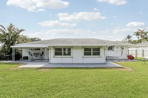 1518 Summer Avenue Jupiter FL 33469