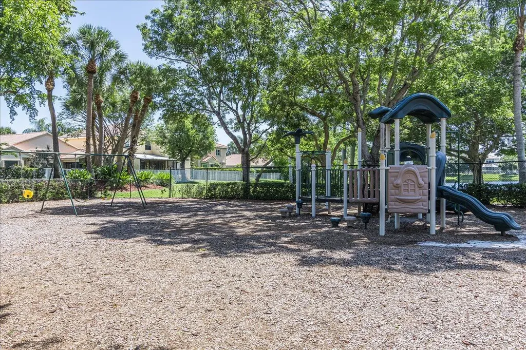 3551 Chesapeake Circle Boynton Beach FL 33436