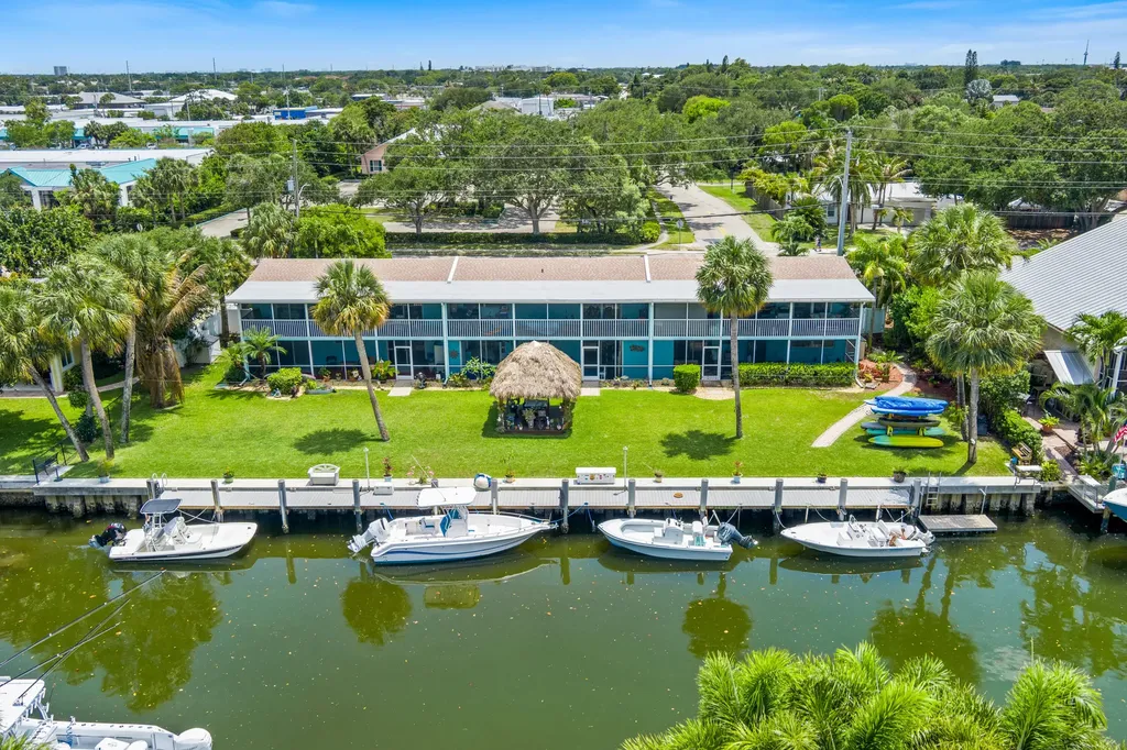 249 Center Street Jupiter FL 33458