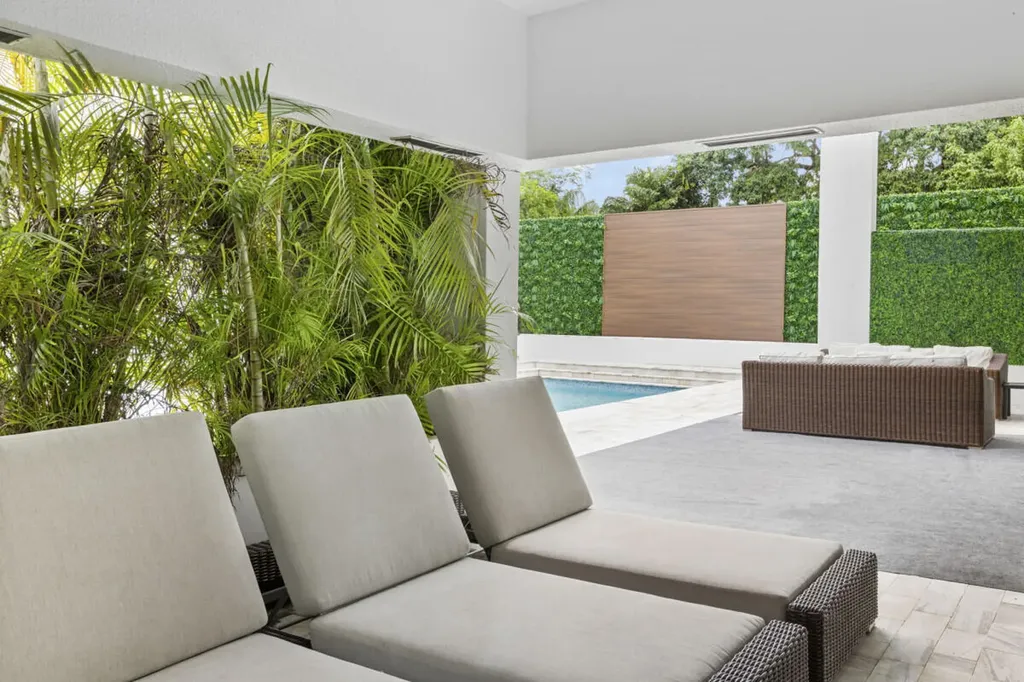 11700 SW 22nd Court Davie FL 33325
