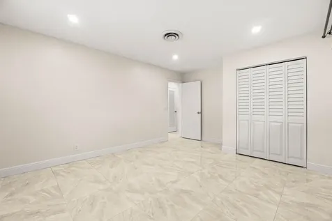 1290 SW 8th Street Boca Raton FL 33486
