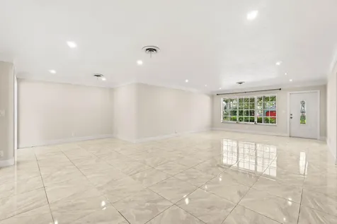 1290 SW 8th Street Boca Raton FL 33486