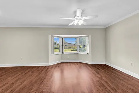 2411 NW 87th Avenue Sunrise FL 33322