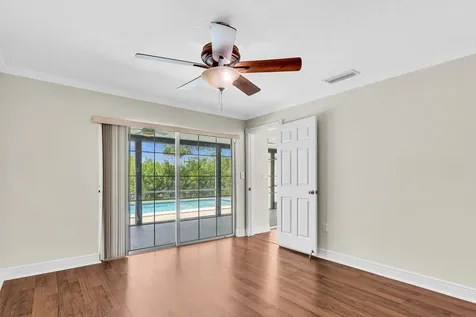 2411 NW 87th Avenue Sunrise FL 33322