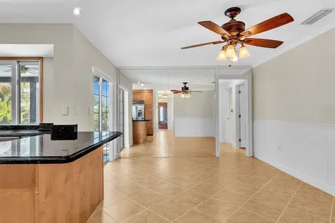 2411 NW 87th Avenue Sunrise FL 33322