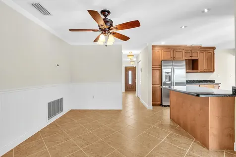 2411 NW 87th Avenue Sunrise FL 33322
