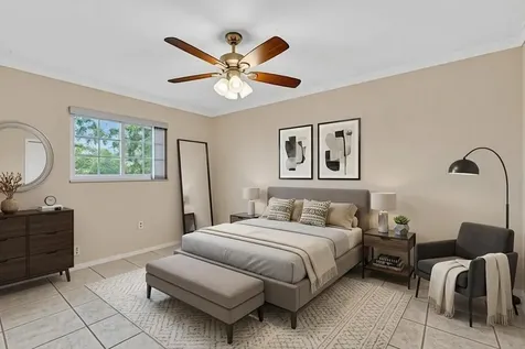 2411 NW 87th Avenue Sunrise FL 33322