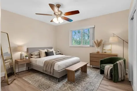 2411 NW 87th Avenue Sunrise FL 33322