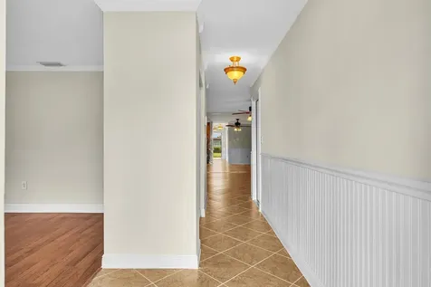 2411 NW 87th Avenue Sunrise FL 33322