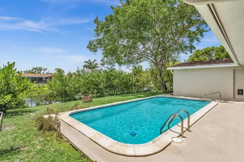 2411 NW 87th Avenue Sunrise FL 33322