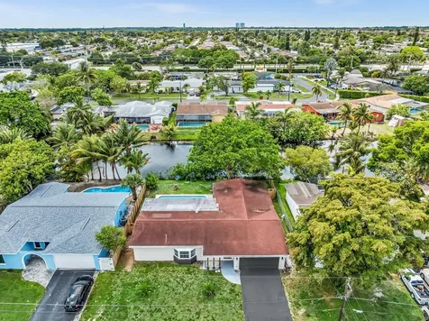 2411 NW 87th Avenue Sunrise FL 33322