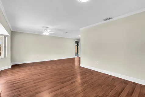 2411 NW 87th Avenue Sunrise FL 33322
