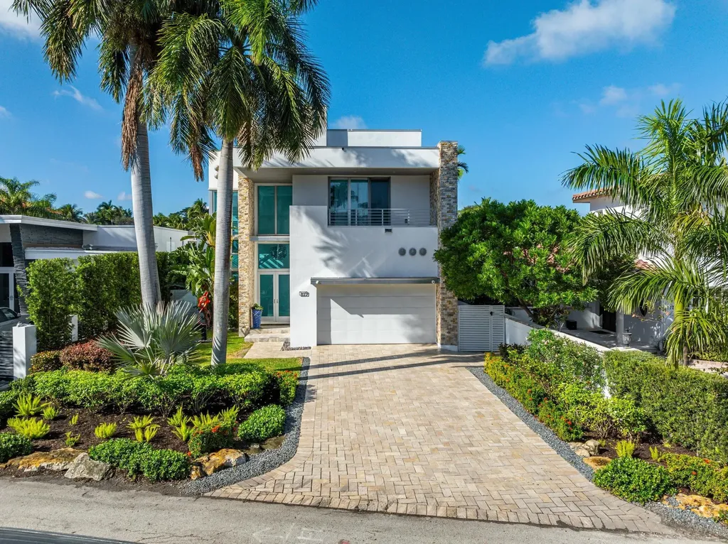 117 S Gordon Road Fort Lauderdale FL 33301