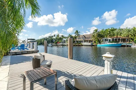 117 S Gordon Road Fort Lauderdale FL 33301
