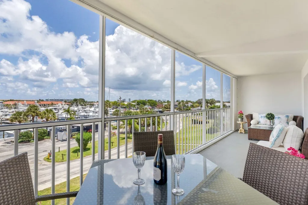 907 Marina Drive North Palm Beach FL 33408